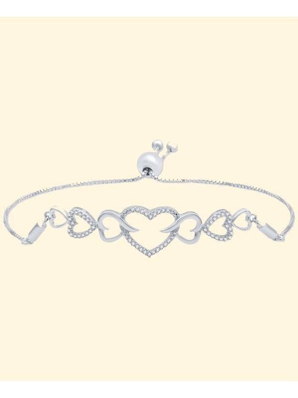 Interlocking Heart Bracelet (1/6 ct. ) in