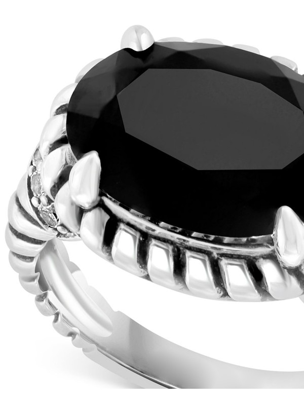 Onyx & White (1/5 ct. ) Oval Rope Framed Ring in